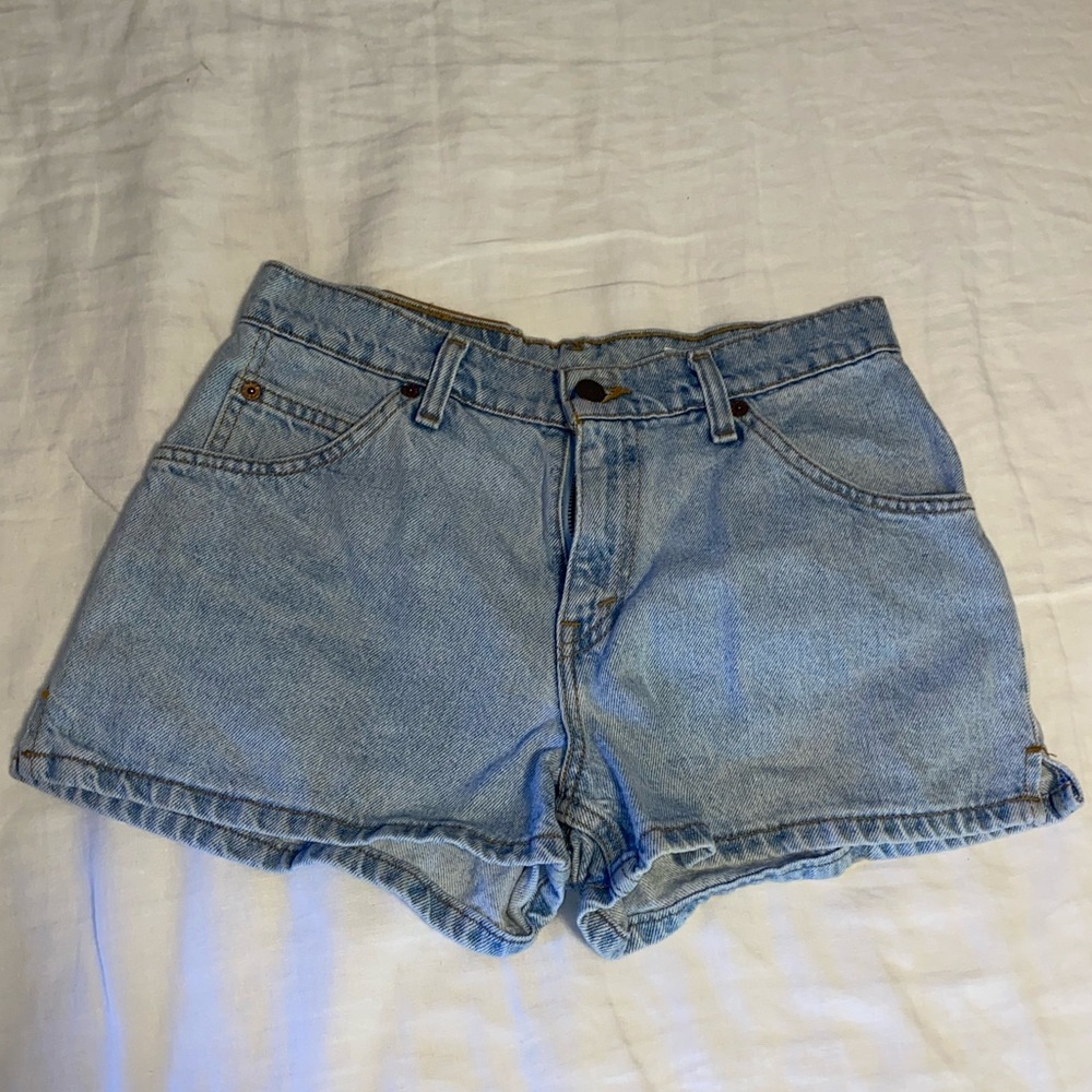 Vintage levi shorts